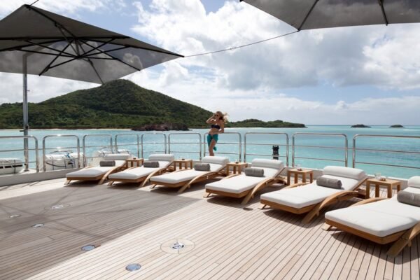 SEANNA Motor yacht for sale - Image 21