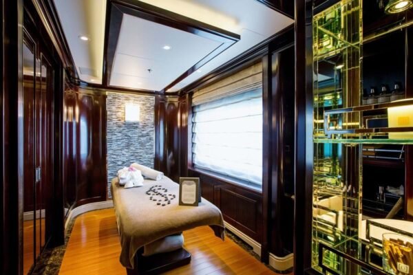 SEANNA Motor yacht for sale - Image 25