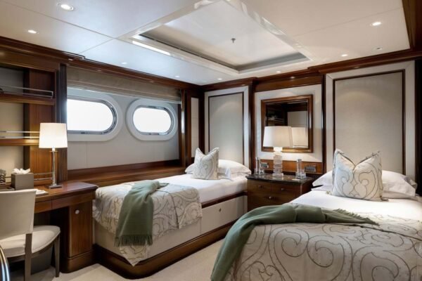SEANNA Motor yacht for sale - Image 15