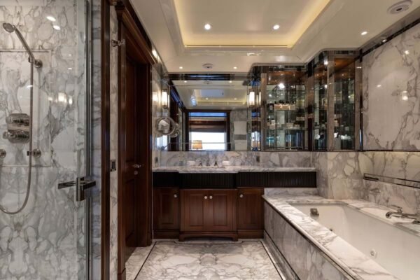 SEANNA Motor yacht for sale - Image 7