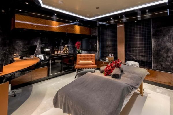 TALISMAN C Motor yacht for sale - Image 20