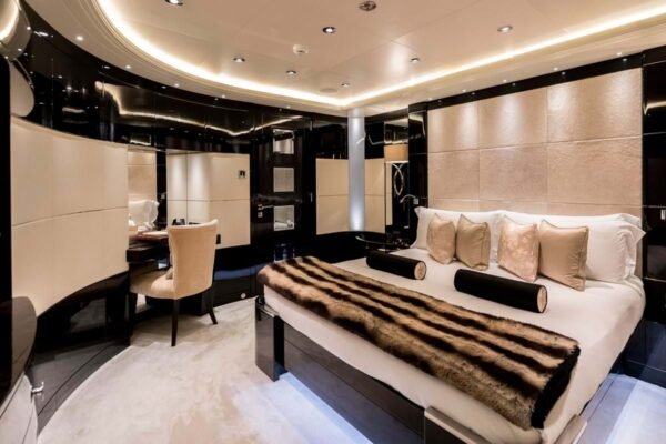 TALISMAN C Motor yacht for sale - Image 14
