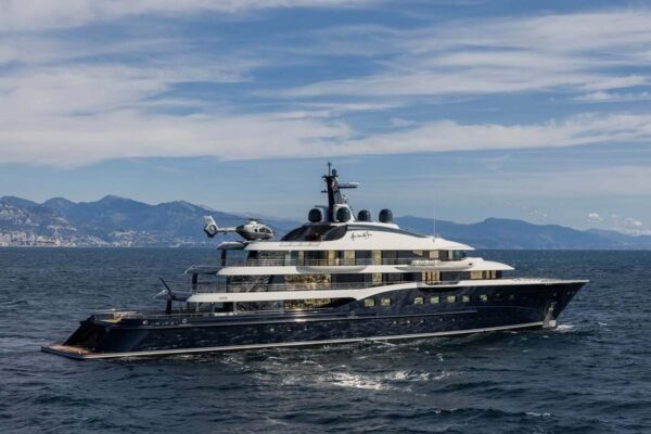 HERE COMES THE SUN Motor yacht for sale - Image 3
