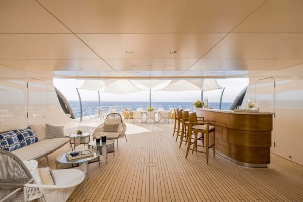 HERE COMES THE SUN Motor yacht for sale - Image 27