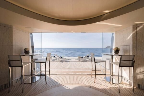 HERE COMES THE SUN Motor yacht for sale - Image 41