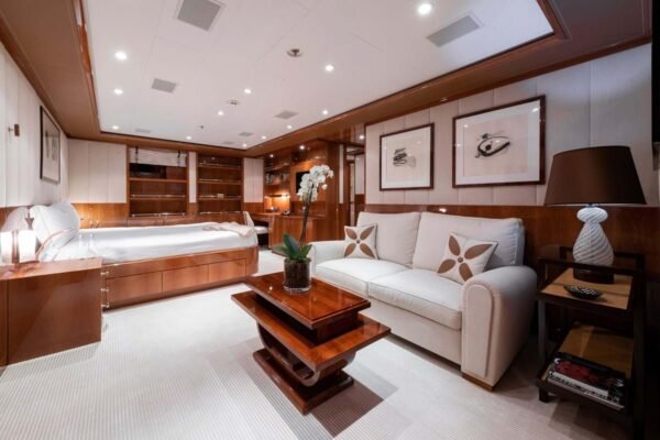 Y701 Motor yacht for sale - Image 18
