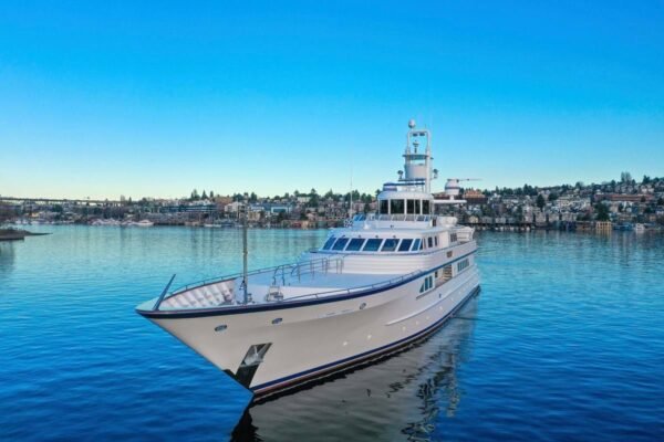 ICE BEAR Motor yacht for sale - Image 34