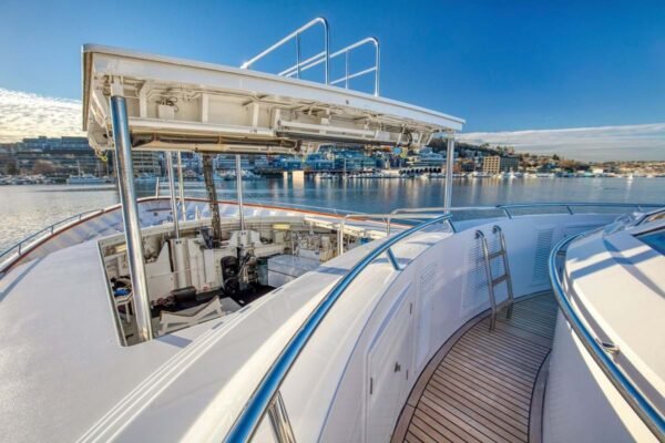 ICE BEAR Motor yacht for sale - Image 32