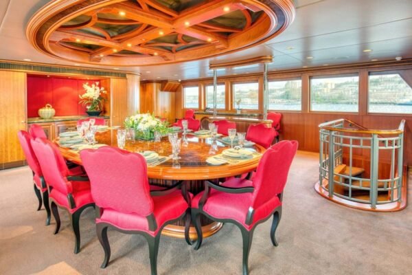 ICE BEAR Motor yacht for sale - Image 8